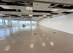 UE Square (D9), Office #437183721